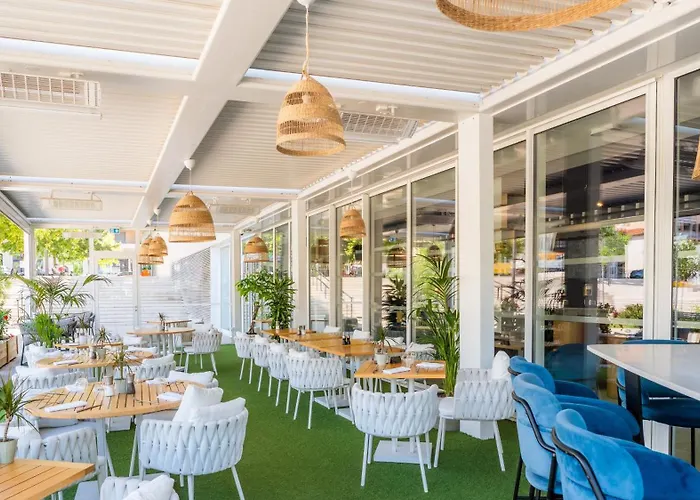 Indigo Cagnes-Sur-Mer By Ihg